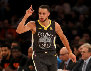 Read more about the article Golden State Warriors title defense in jeopardy with Steph Curry injury