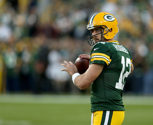 You are currently viewing Aaron Rodgers leads Green Bay Packers in comeback over Chicago Bears