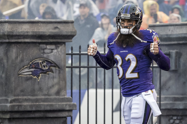 You are currently viewing Los Angeles Rams newbie Eric Weddle makes top 100